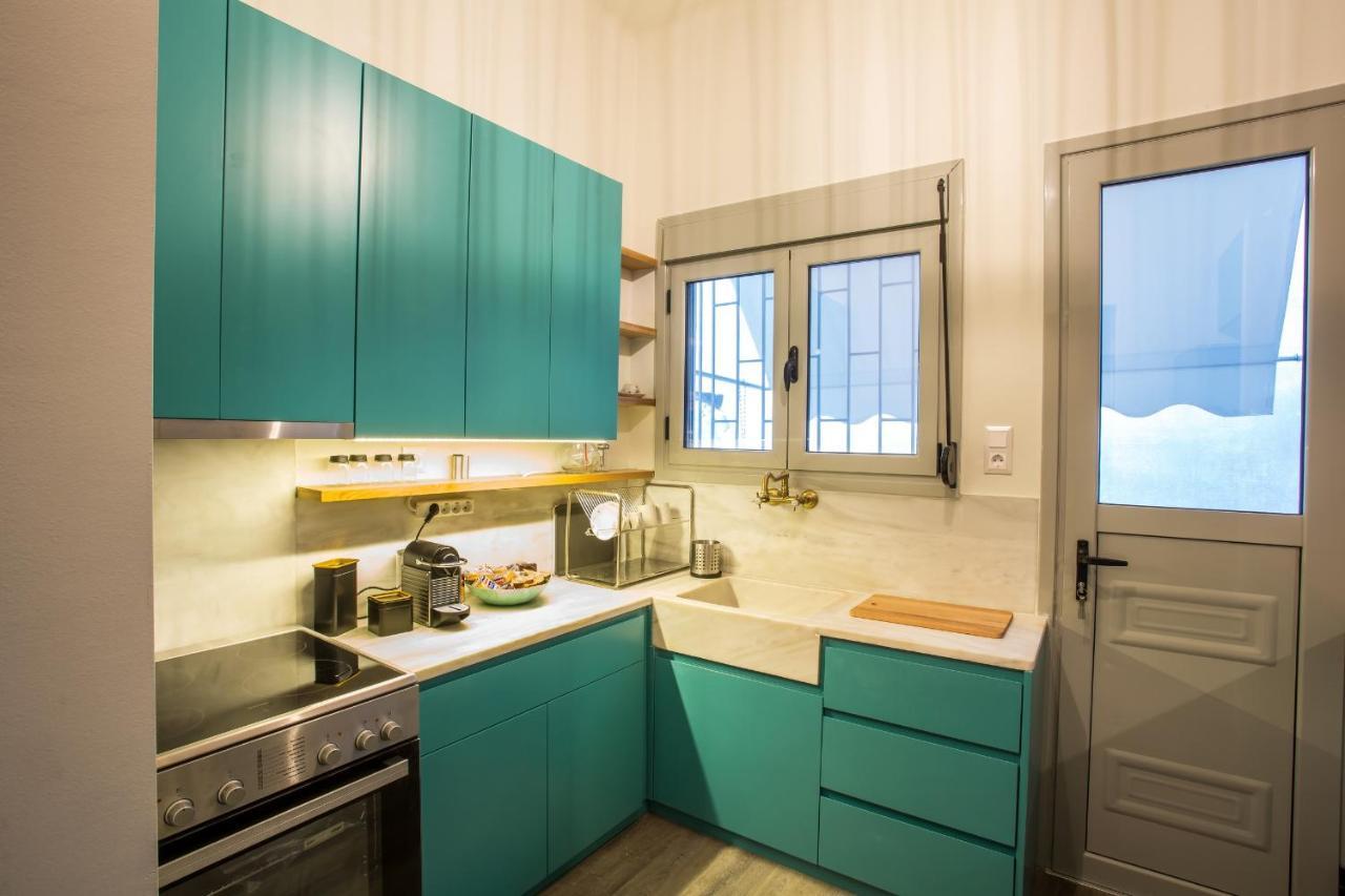 Acropolis Slow Living Apt Under The Parthenon Atena Exterior foto